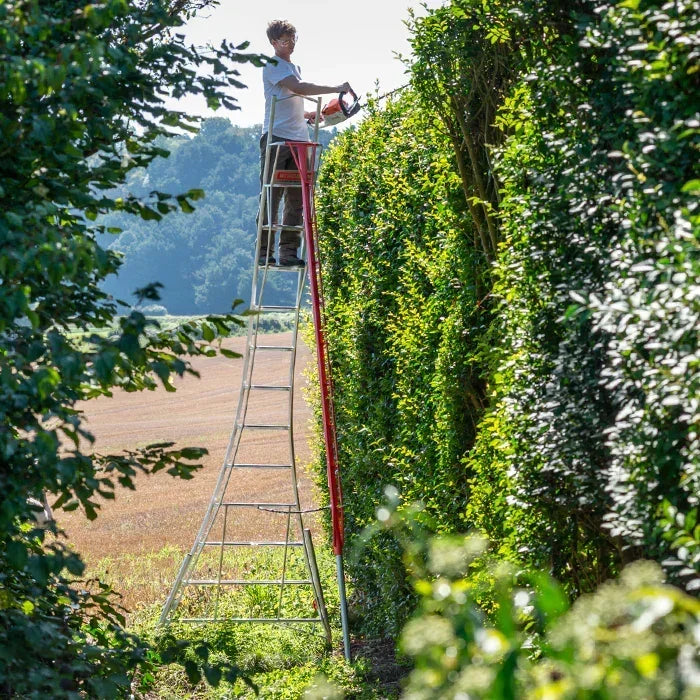14ft Fully Adjustable PRO Tripod Ladder