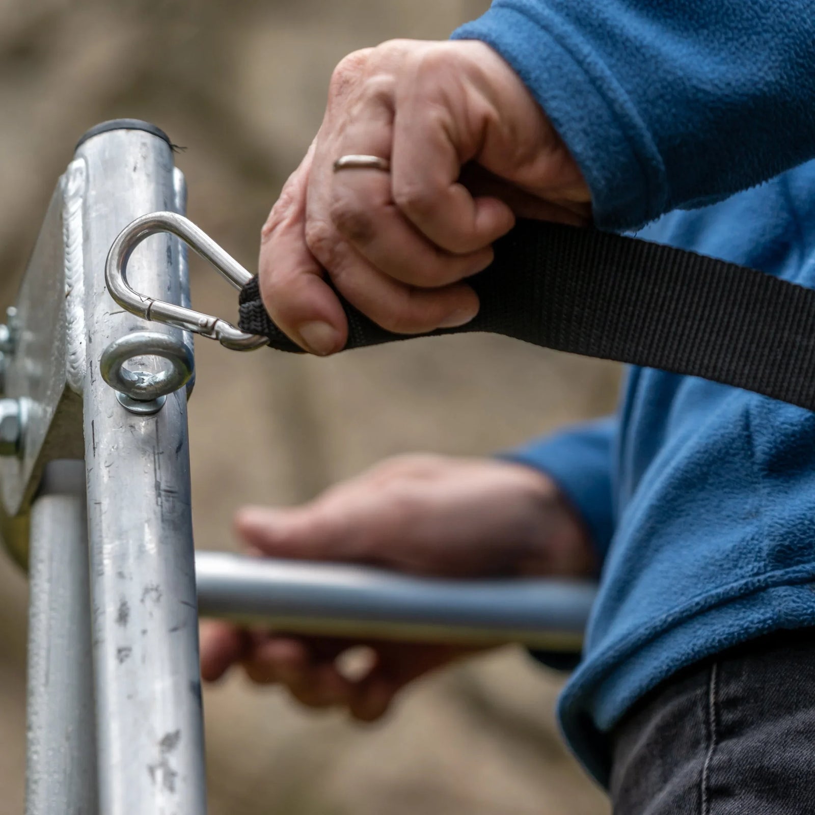 Hi-Step Guard Strap Clip