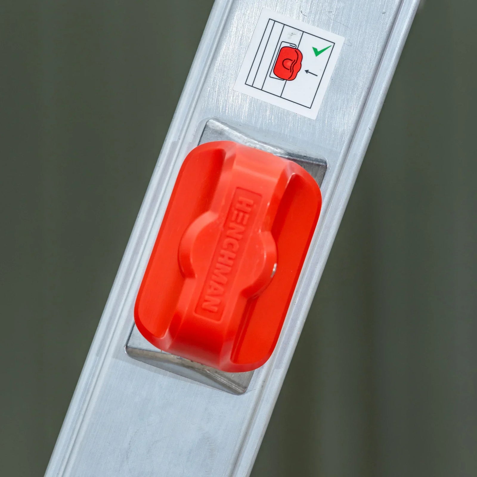 the locking pin for holding the telescopic frame in place