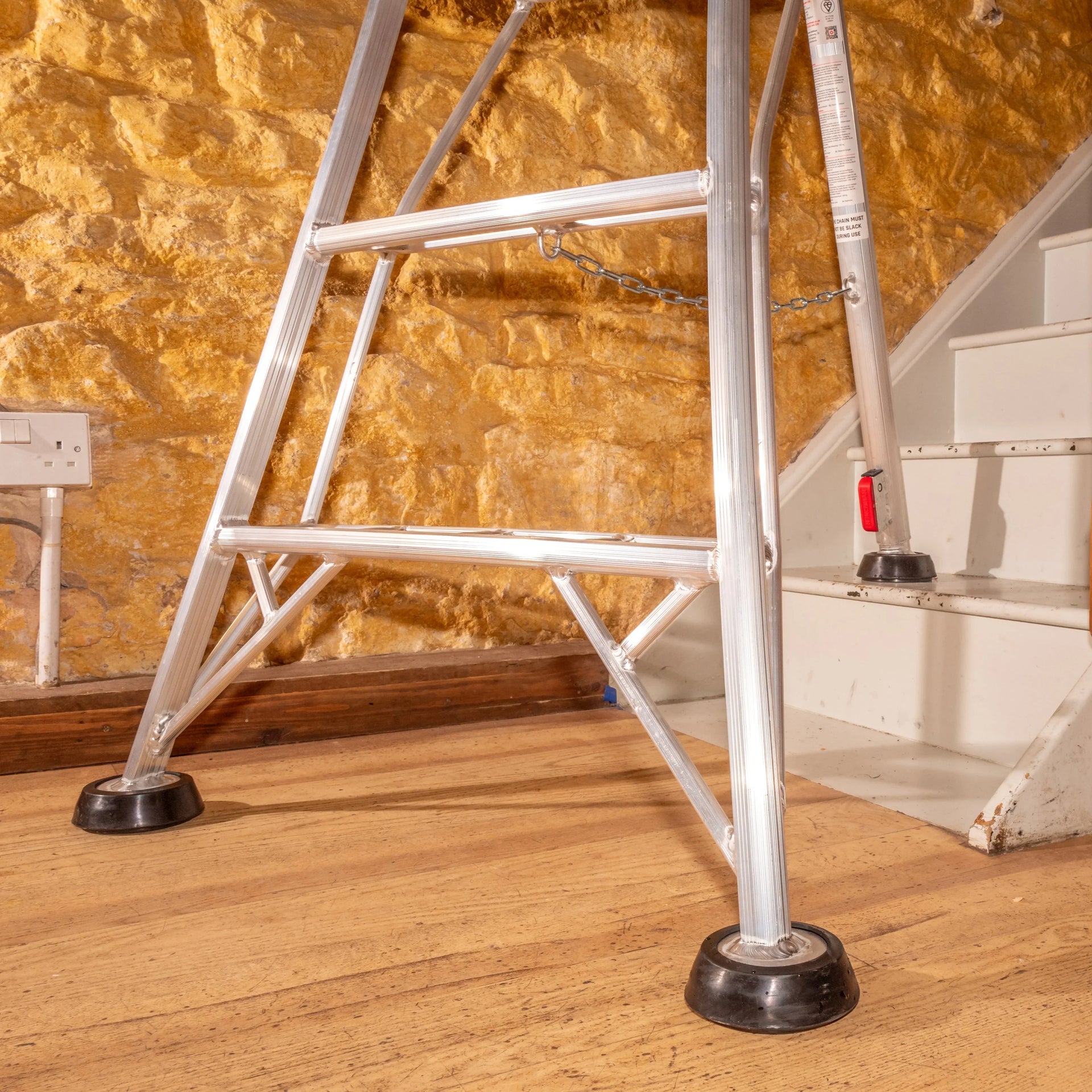 Rear Leg Adjustable Tripod Ladder - Close Up