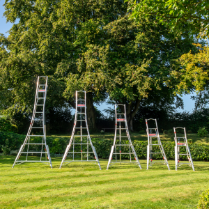 NEW Henchman Fully Adjustable Tripod Ladder